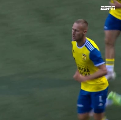Om je vingers bij af te likken: wonderschone goals bij Cambuur - Jong Ajax