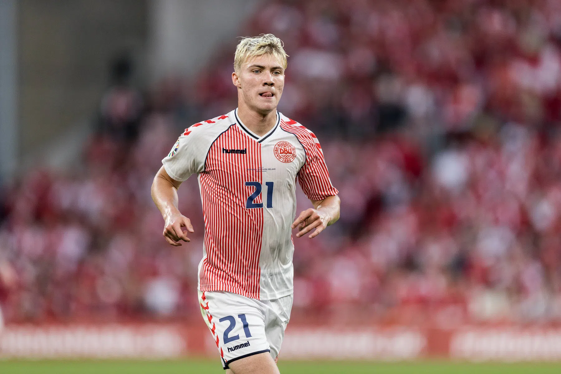 Ten Hag geeft achterban positief nieuws over miljoenenaankoop