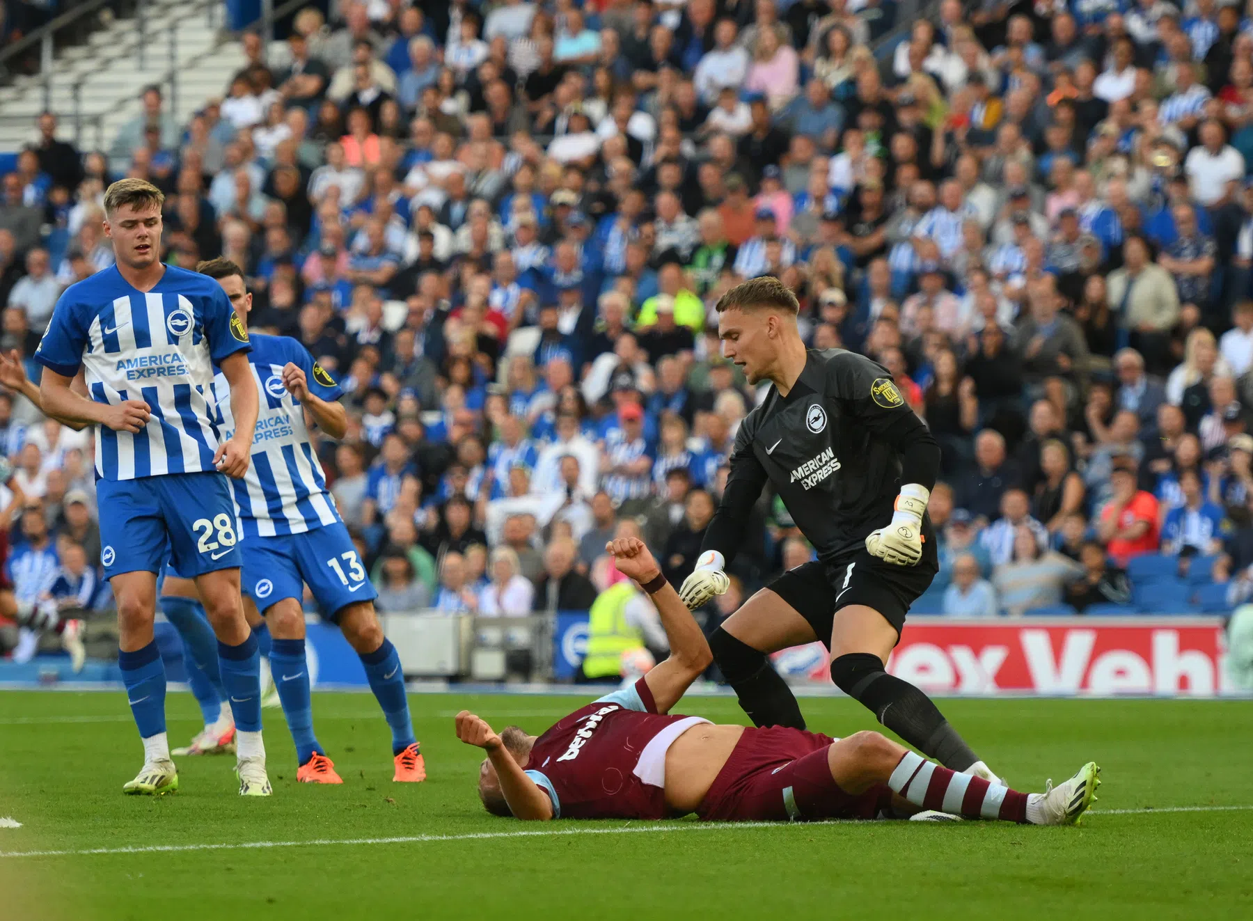 West Ham en Álvarez verpesten basisdebuut Verbruggen bij Brighton