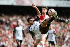 Thumbnail for article: Arsenal geeft overwinning nog weg na rode kaart Bassey