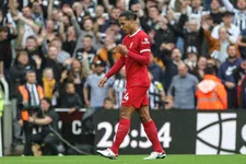 Thumbnail for article: Harde kritiek op 'luie' Van Dijk: 'De oude Virgil was dit nooit overkomen'