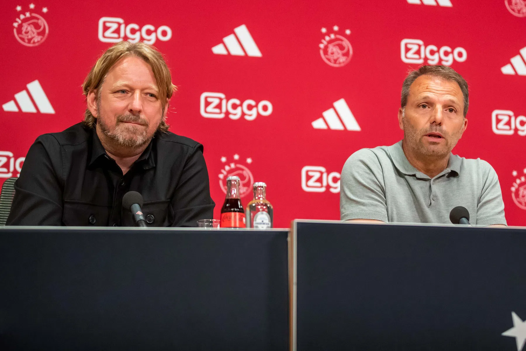 'Alles is nog vloeibaar bij Ajax'