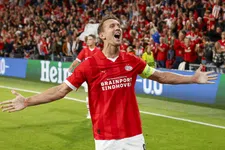 Thumbnail for article: Ontketend PSV vermorzelt Rangers en plaatst zich voor de Champions League