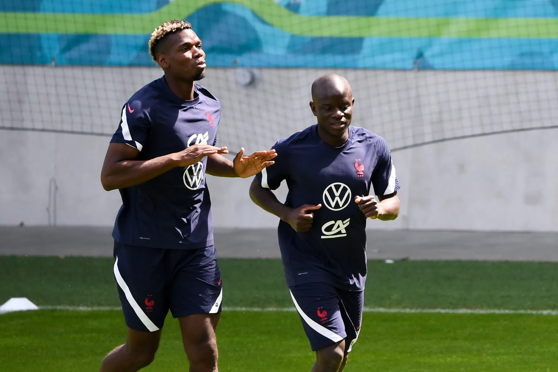 Deschamps legt uit waarom hij Pogba en Kanté thuislaat