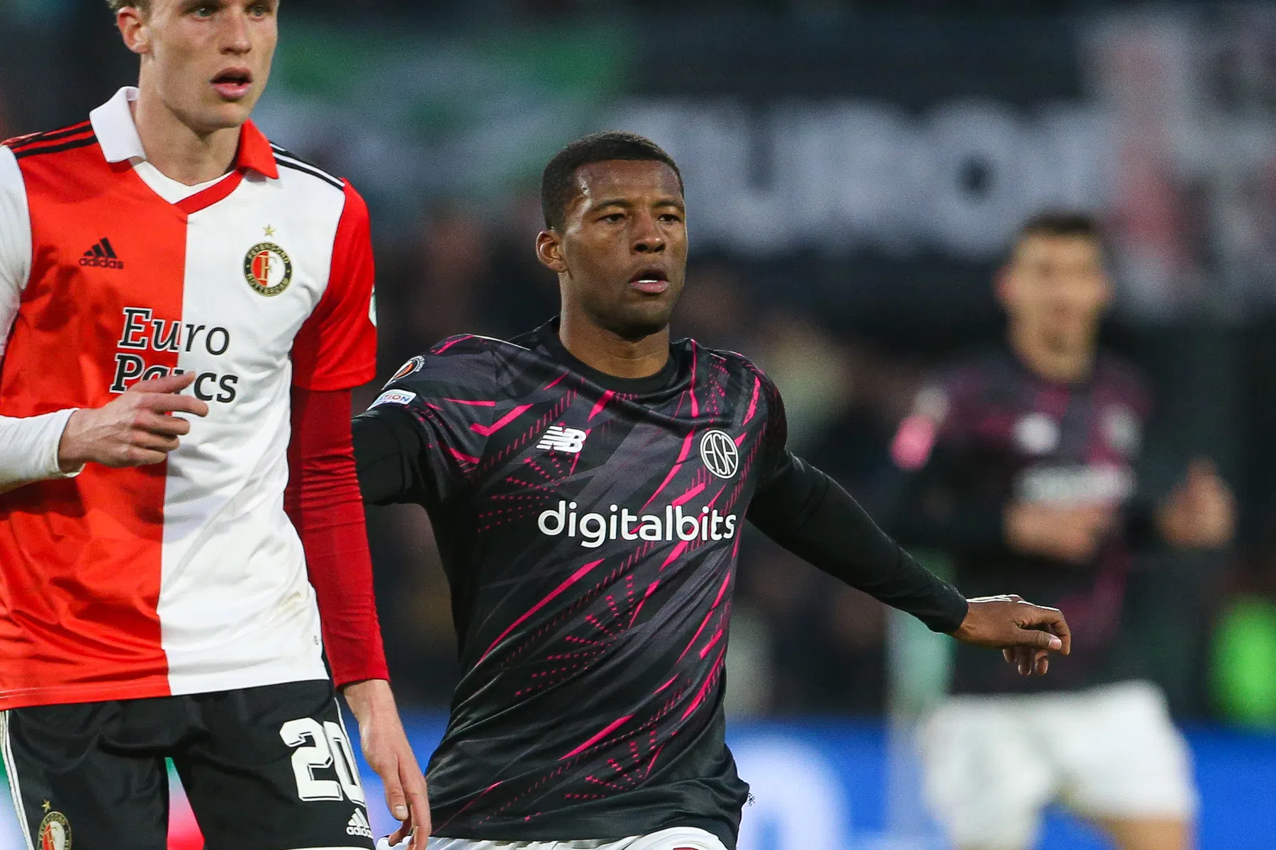 Wijnaldum traint mee bij Feyenoord