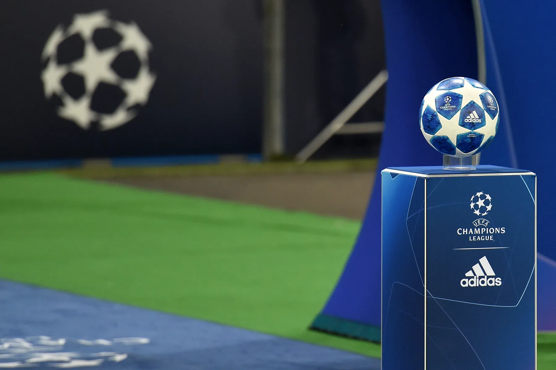UEFA heeft goed nieuws voor clubs die Europees voetbal mislopen