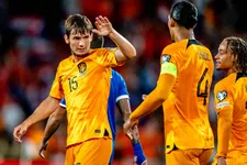 Thumbnail for article: De Roon steekt draak met zichzelf na eerste interlandgoal