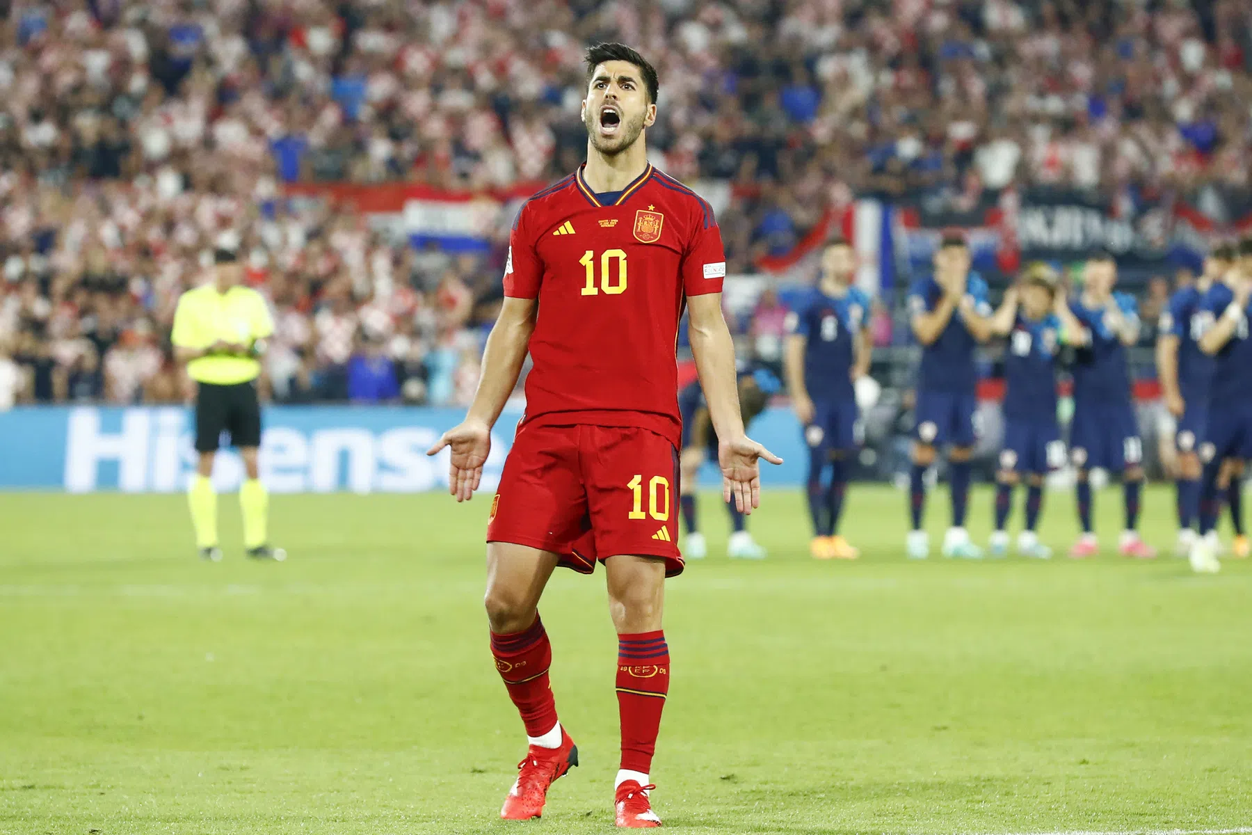 Spaanse media triomfantelijk maar ook bezorgd na monsterzege