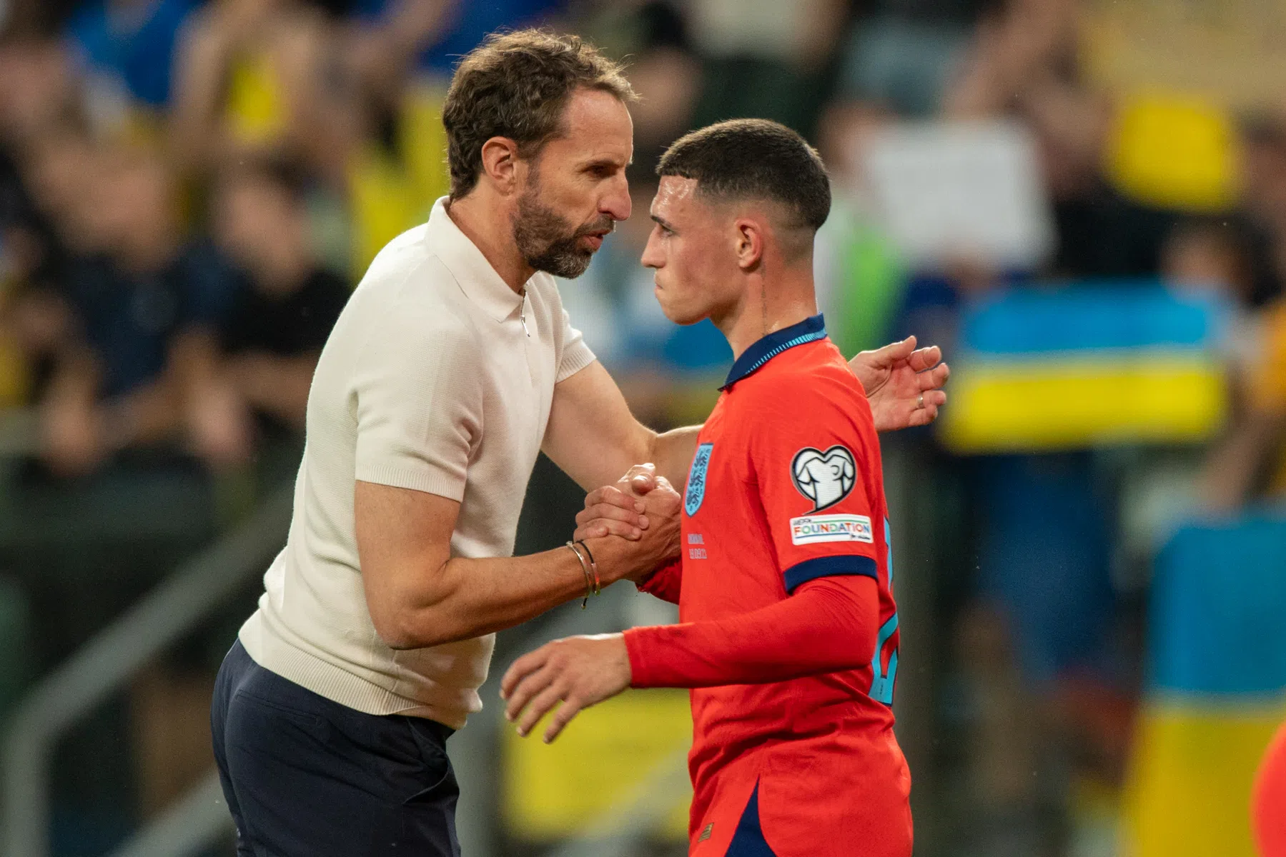 Cynische Southgate gooit olie op het vuur in discussie over Foden