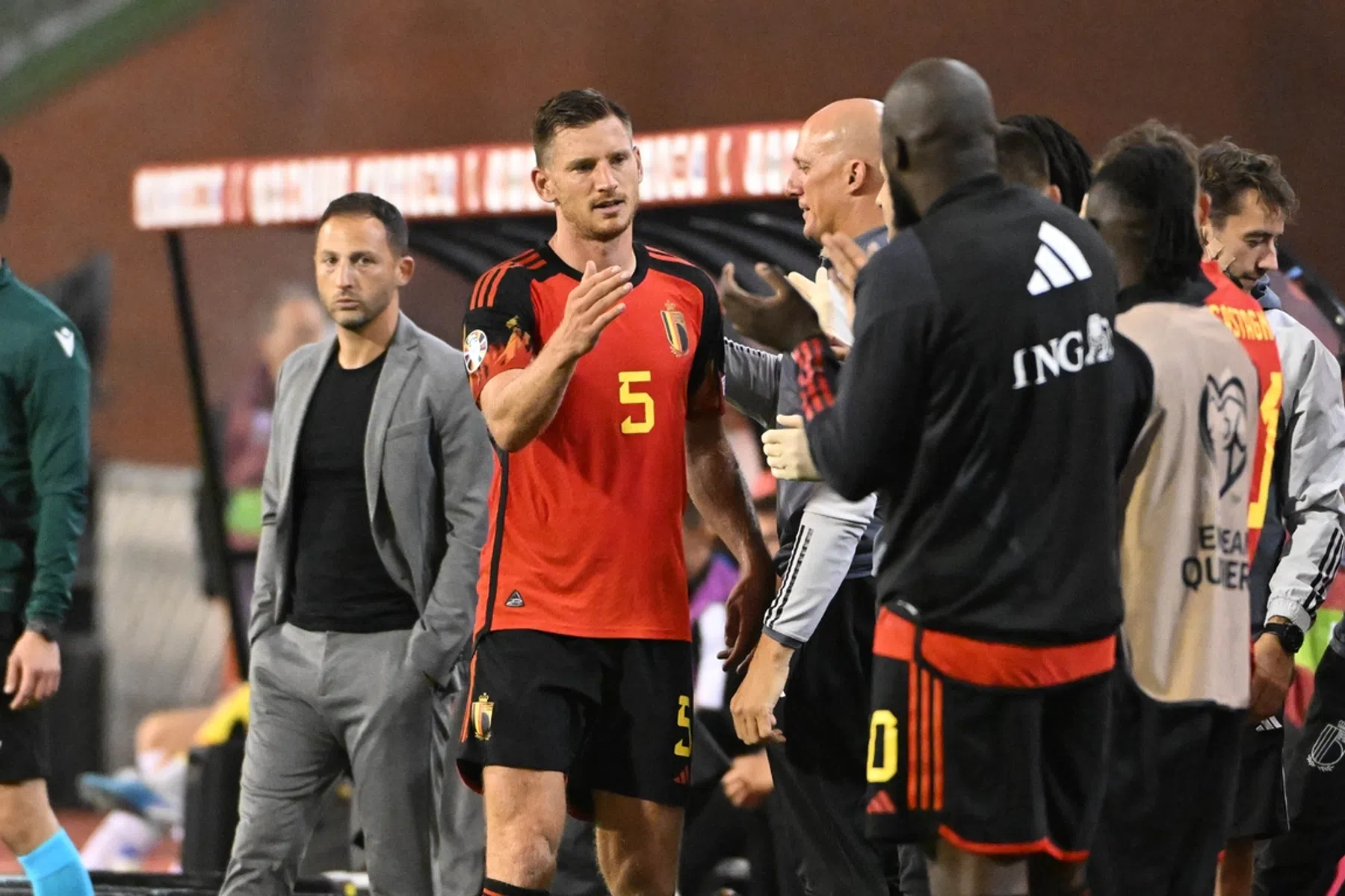Mooie woorden voor Vertonghen: 'Je bent een groot voorbeeld voor ons allen'