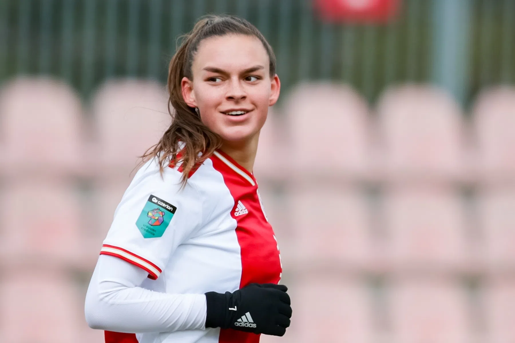Spektakel in Vrouwen Eredivisie: drie hattricks op één avond