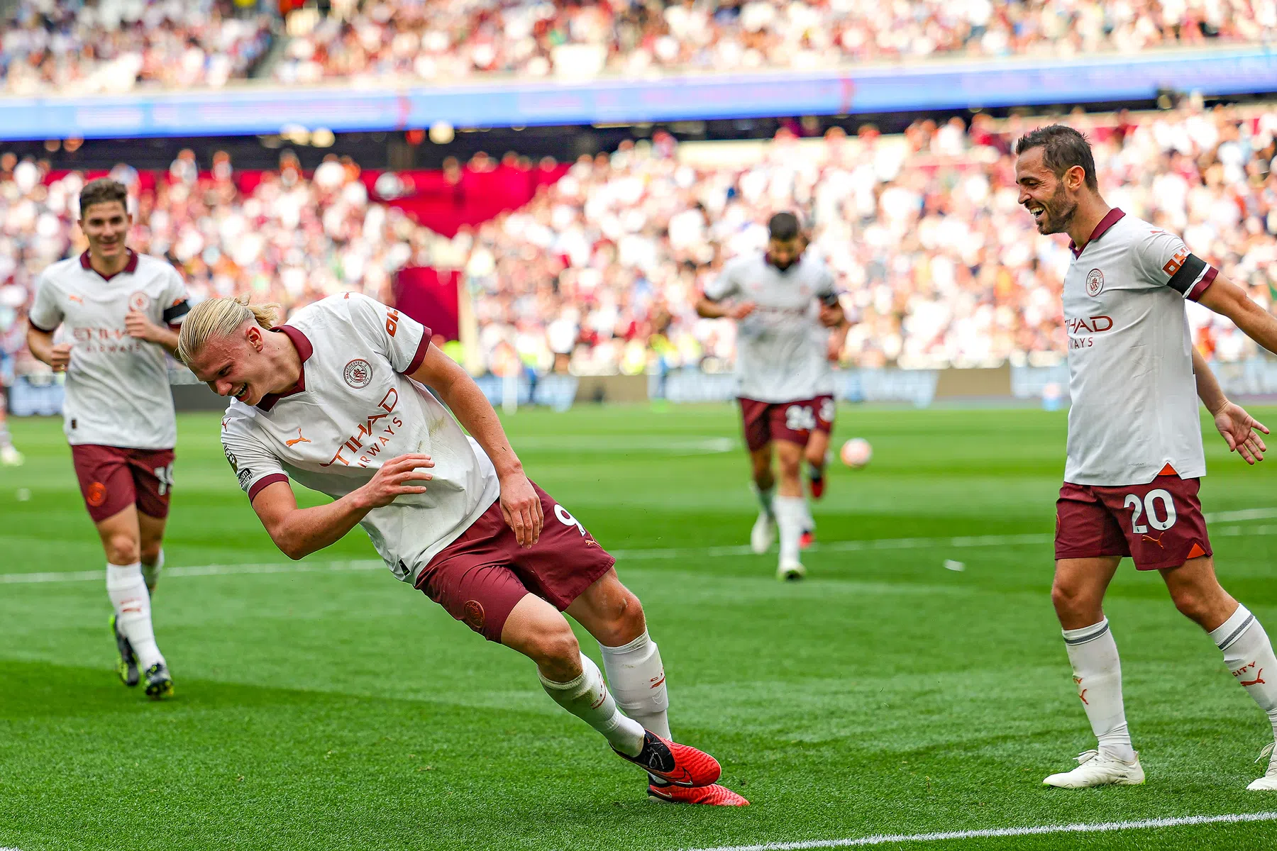 Comebacks, verrassingen en meer: bekijk hier de Premier League-samenvattingen