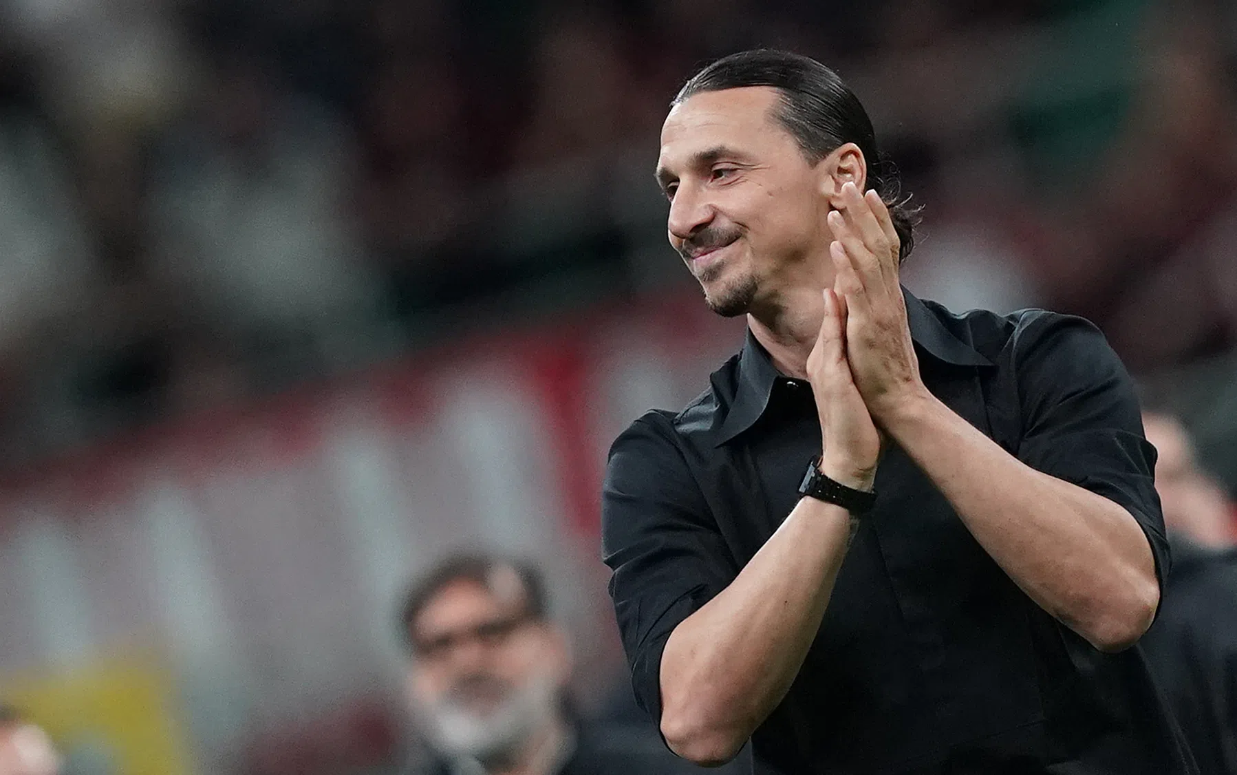 Milan zet Ibrahimovic in als 'geheim wapen' na uiterst pijnlijke derby