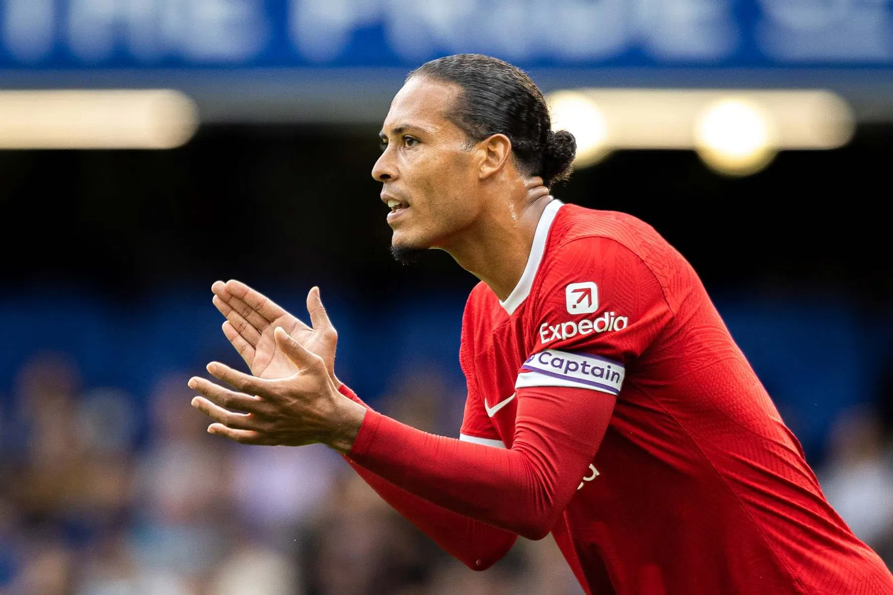 'Virgil van Dijk krijgt de Seedorf-behandeling en dat is vreemd'
