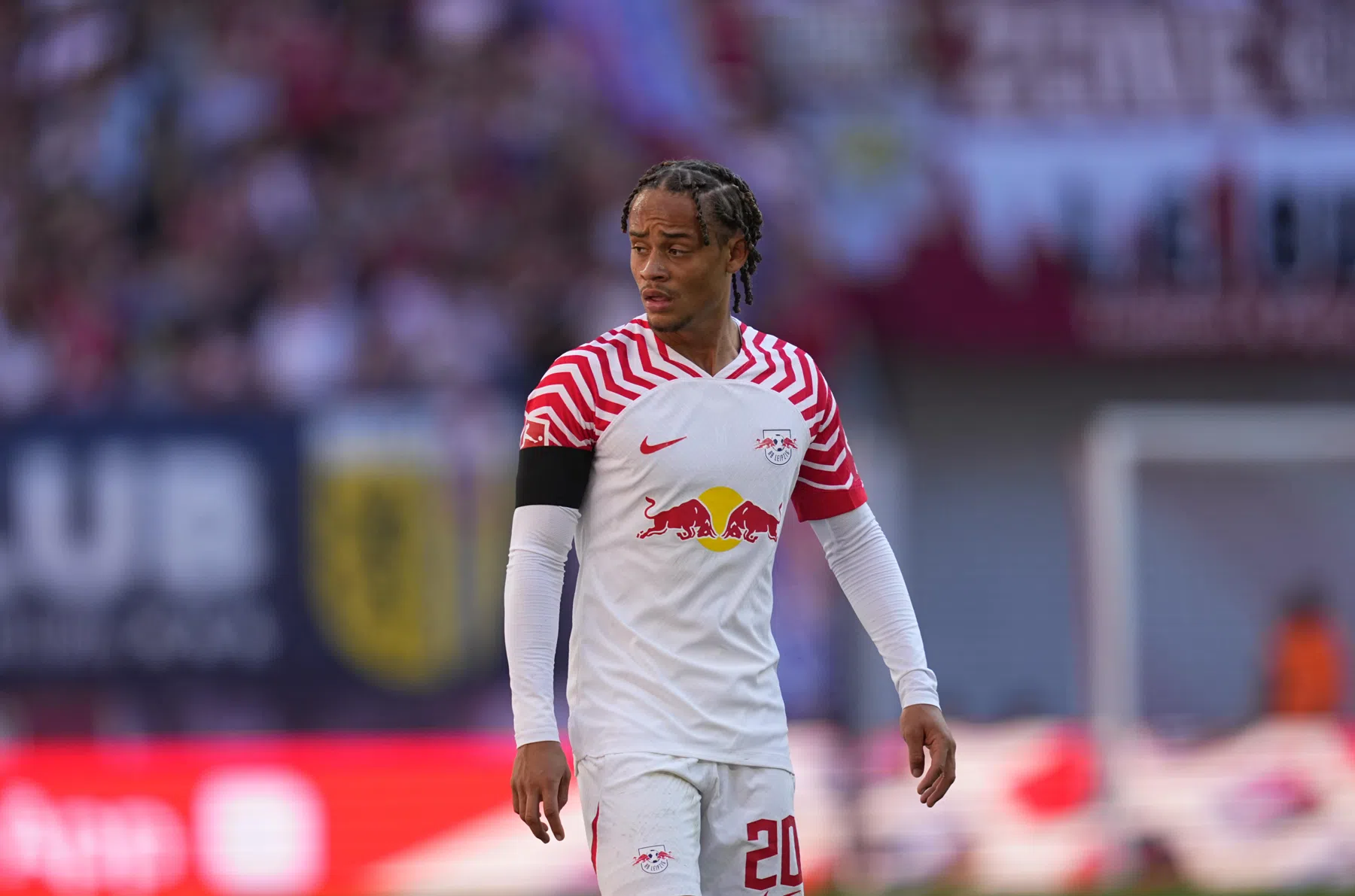 Simons debuteert in de Champions League met drie punten