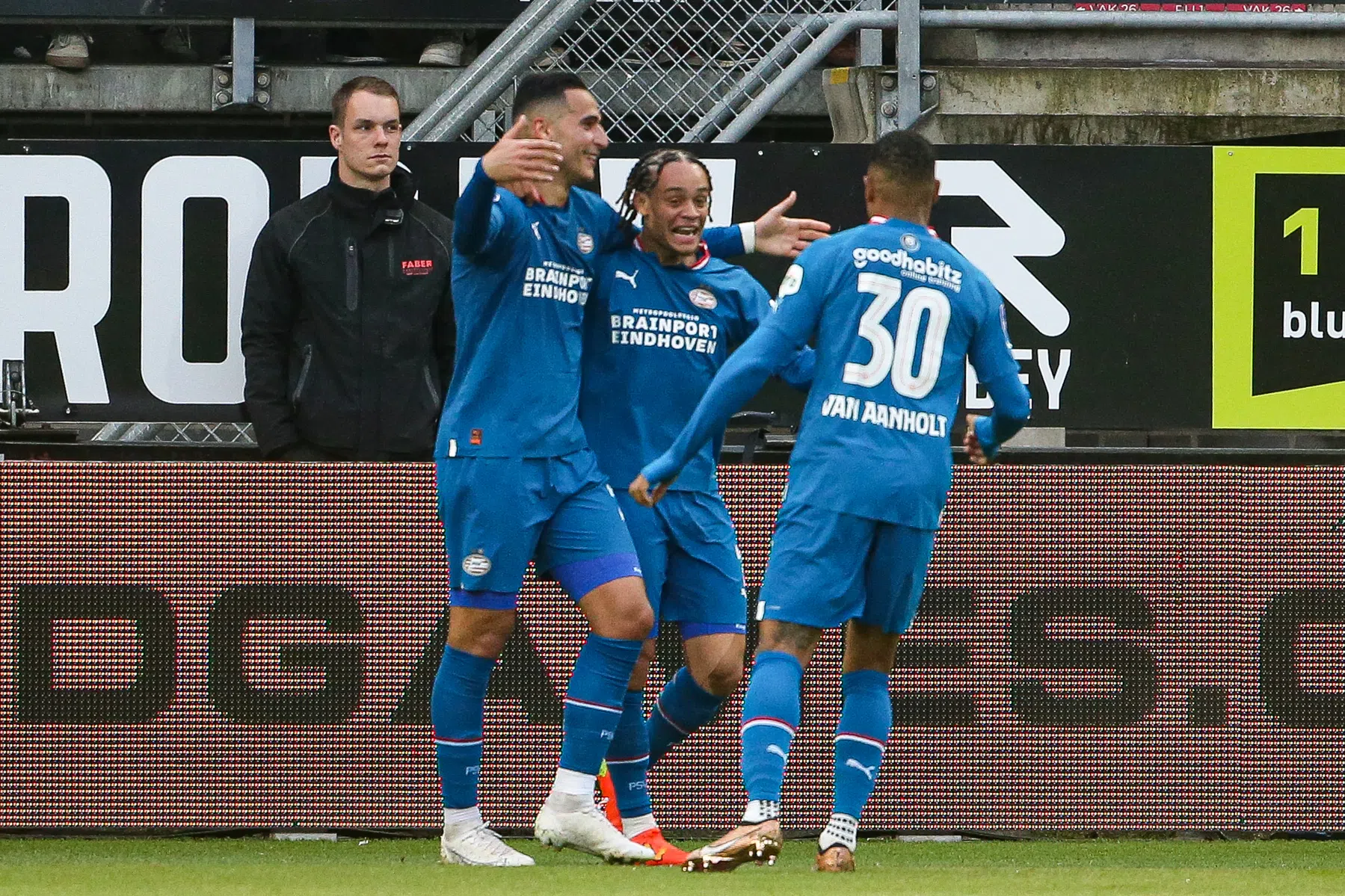 El Ghazi trekt na vertrek bij PSV naar de hekkensluiter van de Bundesliga