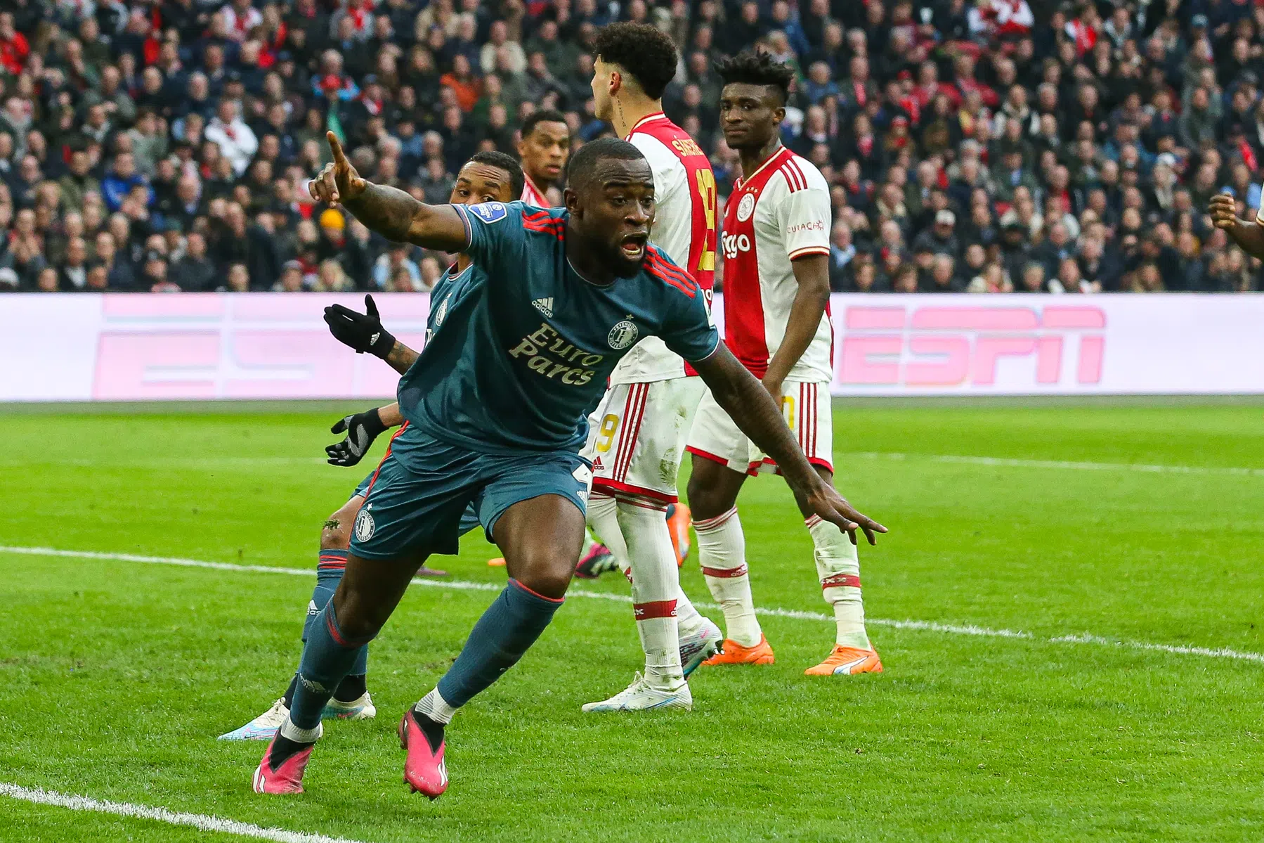 De Klassieker in cijfers: dubbelslag voor Feyenoord of medicijn voor Ajax