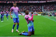 Thumbnail for article: Milan pakt de draad weer op dankzij beschimpte Rafael Leão