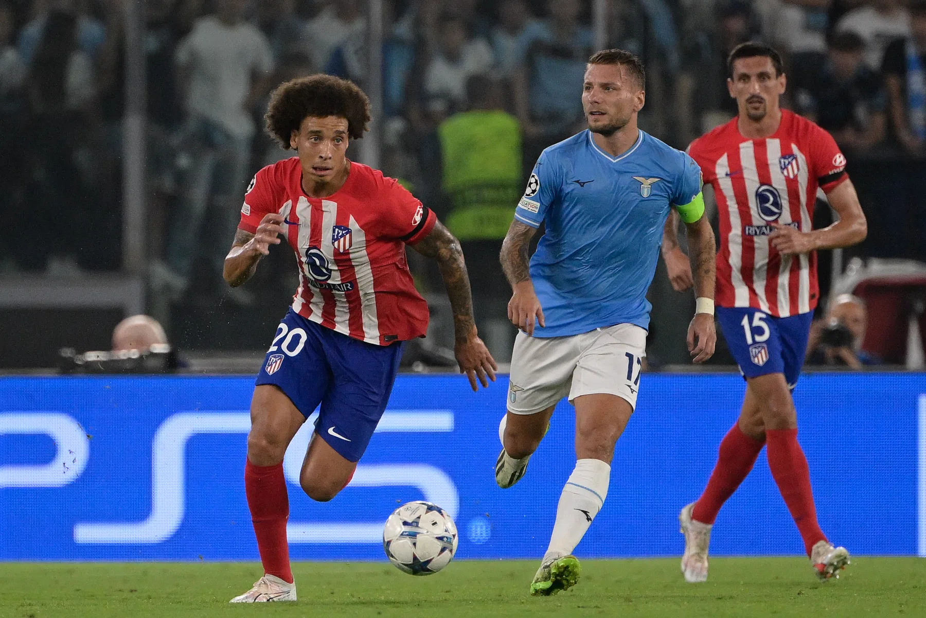 Standard Luik spitst de oren: Rode Duivel lonkt naar rentree op Sclessin