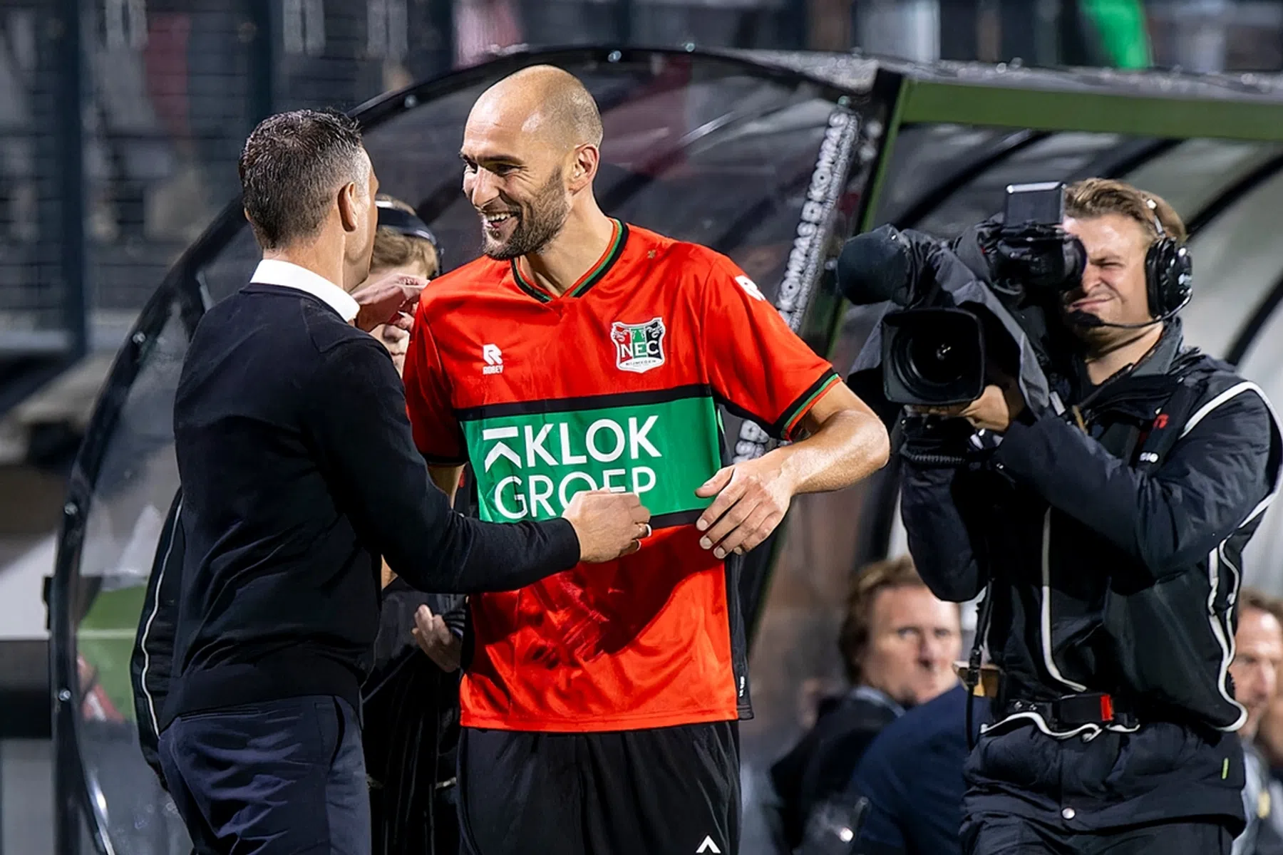 Bas Dost: 'Was ik op mijn luie reet blijven zitten, dan was dit niet mogelijk geweest'