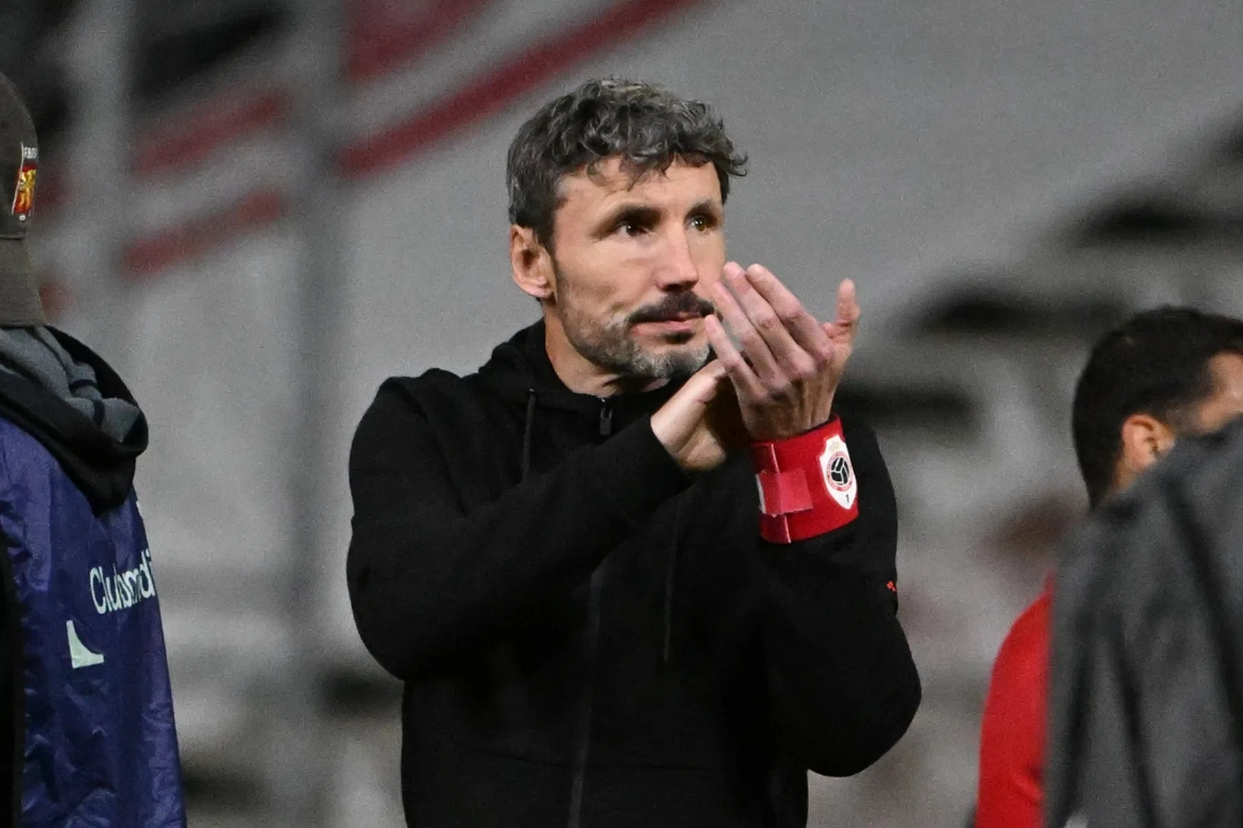 Vreselijke avond voor Janssen: 'Hij en Toby beslissen het zelf'