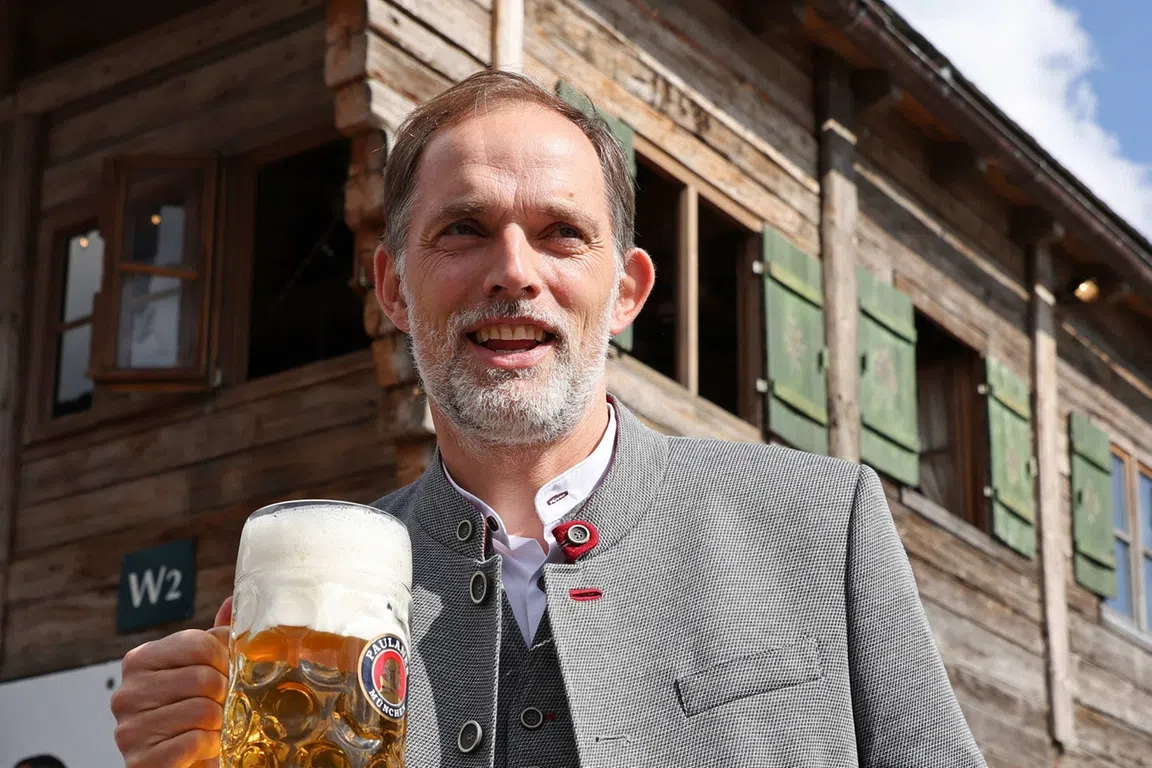 Tuchel maakt de balans op na Oktoberfest en bevestigt absentie De Ligt