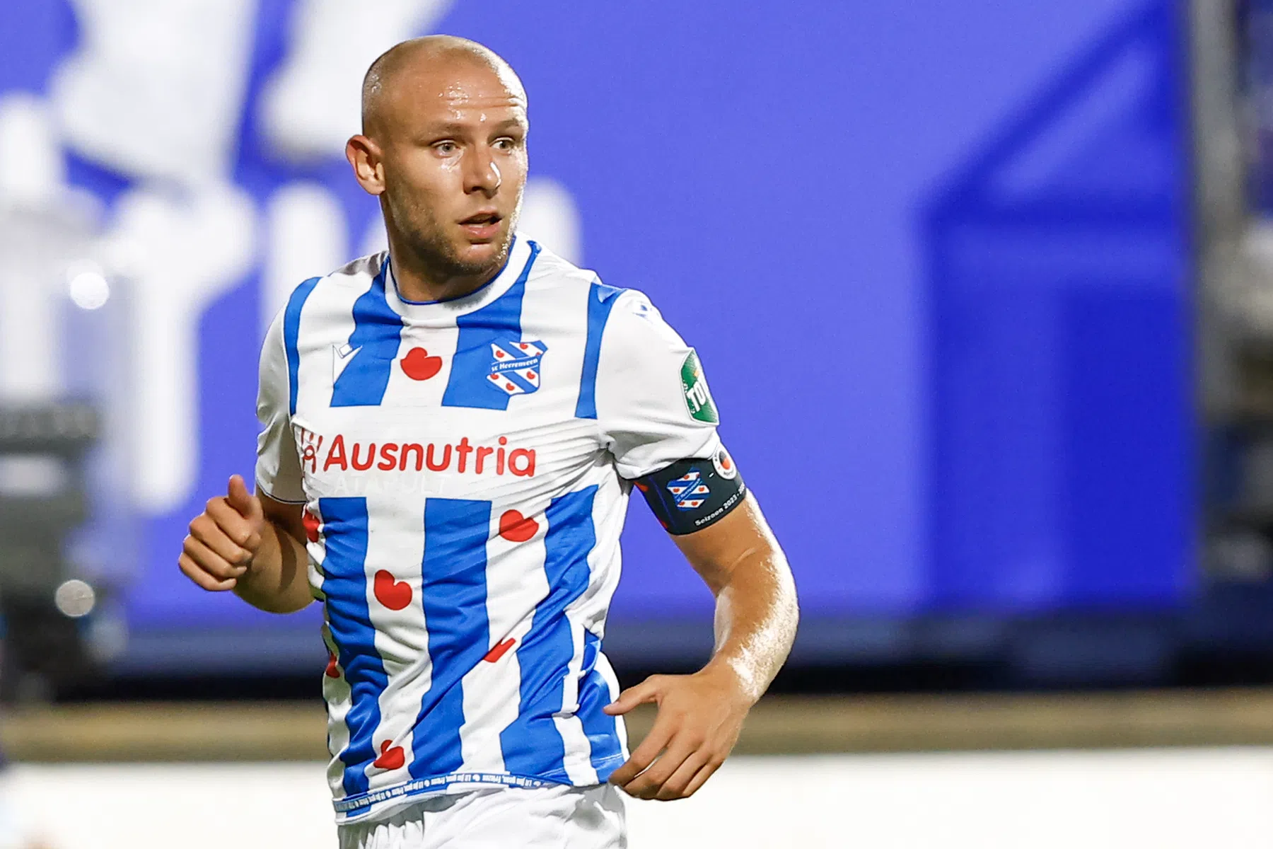 Van Wonderen krijgt steun bij Heerenveen: 'Ontslag zou nergens op slaan'