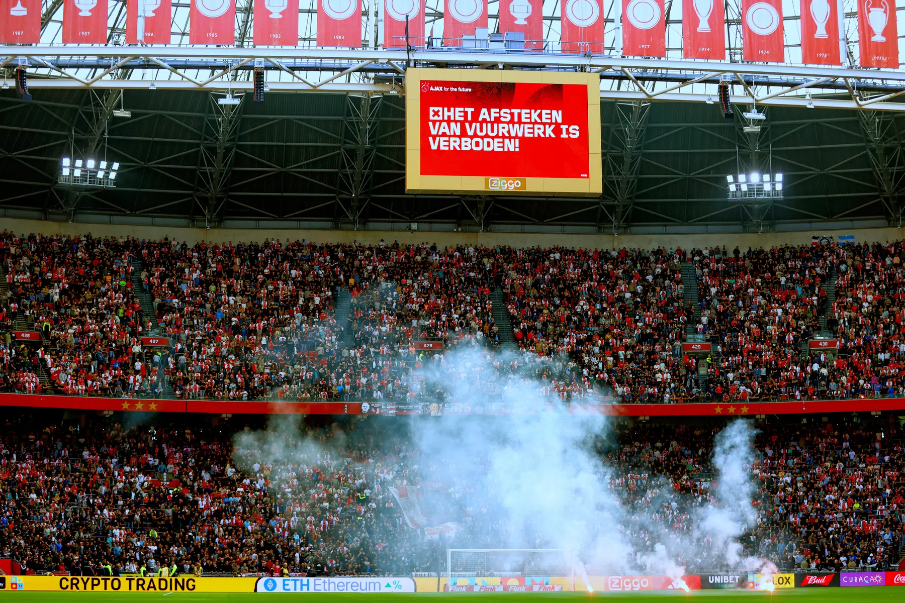 Ajax ziet af van juridische stappen na verplaatsen Klassieker