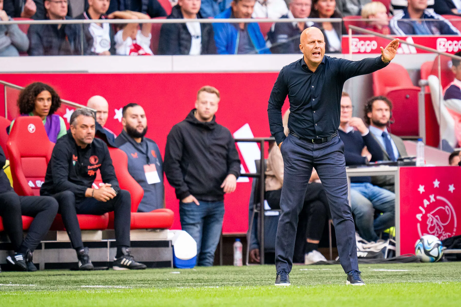 Arne Slot zet Ajax vooraf al schaakmat