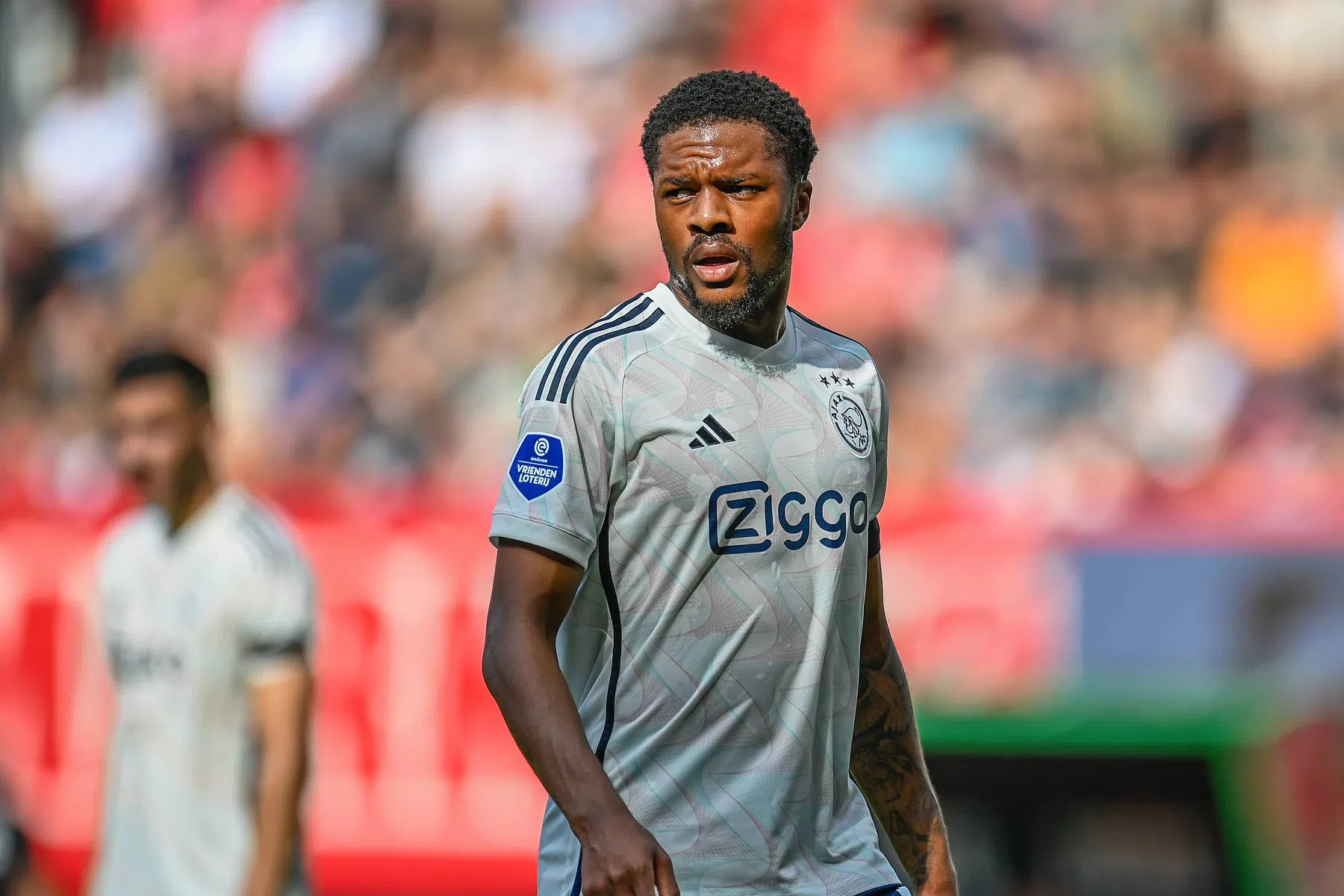 Ook Steijn grijpt gelijk in: met Akpom vol op de aanval tegen Feyenoord