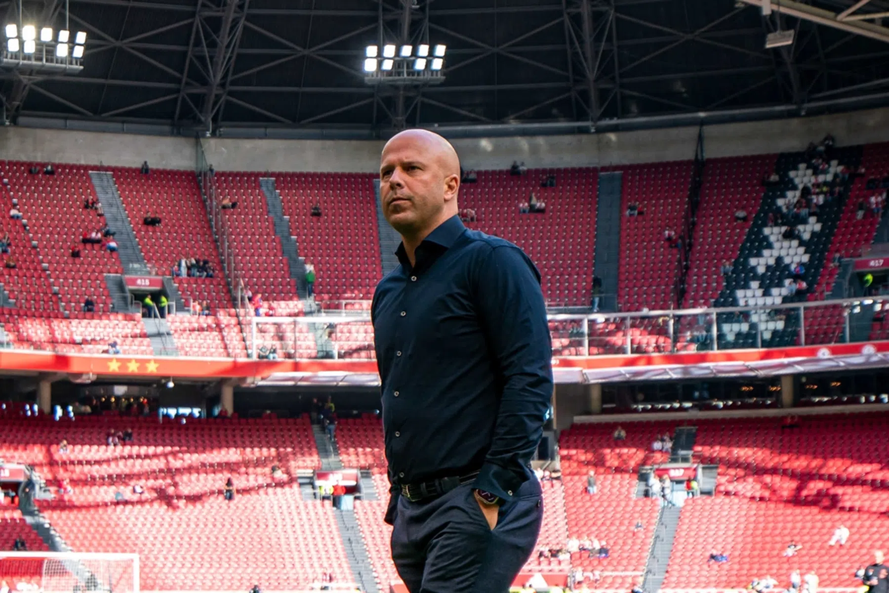 Slot is benieuwd naar strijdplan Ajax en onderneemt direct actie