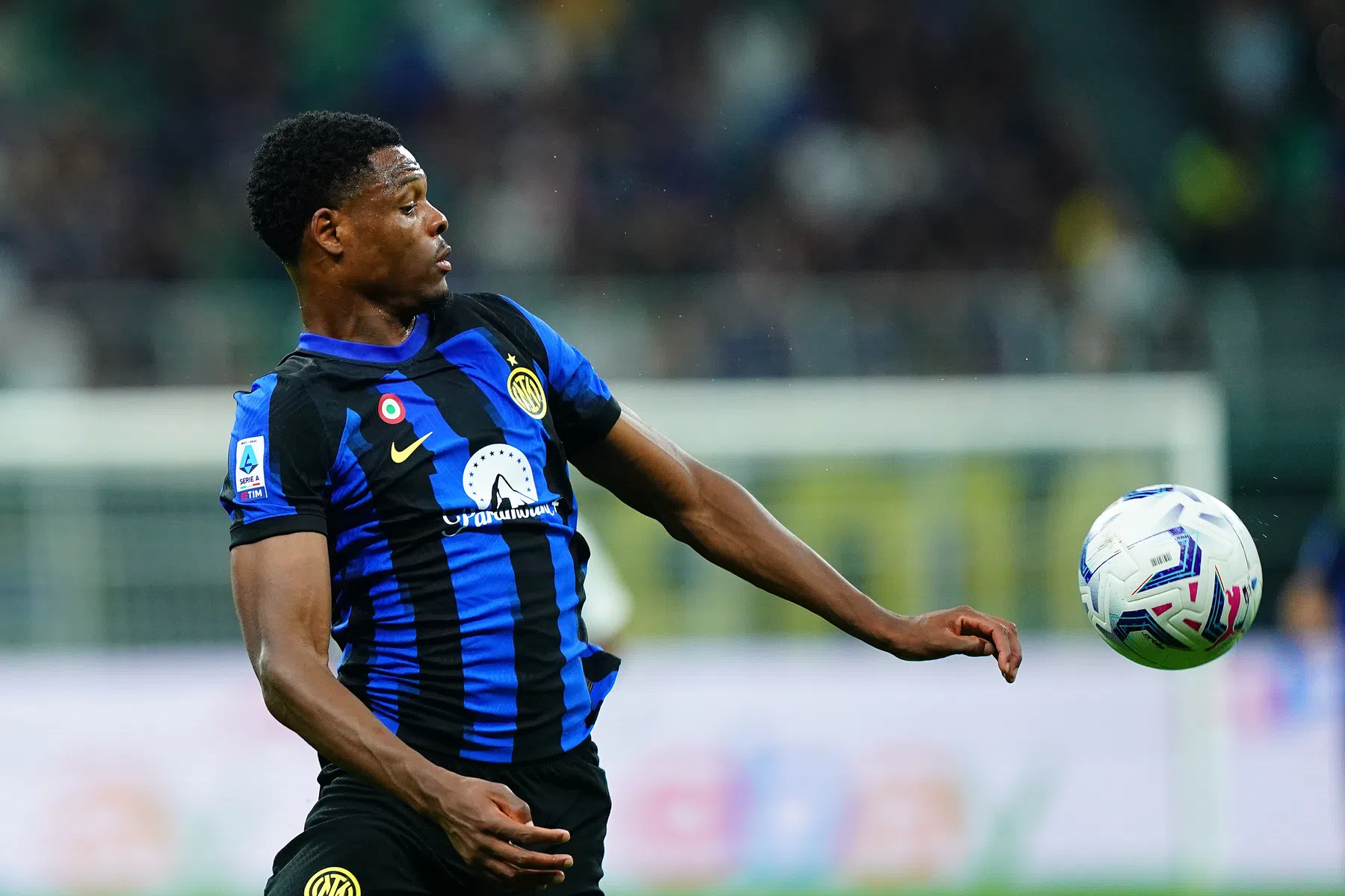 Dumfries mag hopen op beloning na ijzersterke start bij Inter