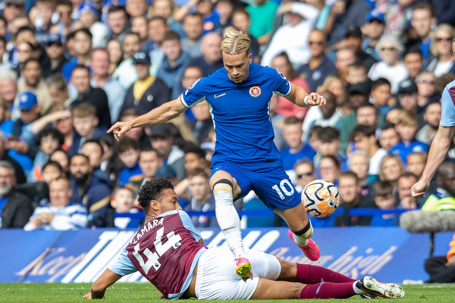 Chelsea-manager Pochettino wil Mudryk op opvallende manier vertrouwen geven