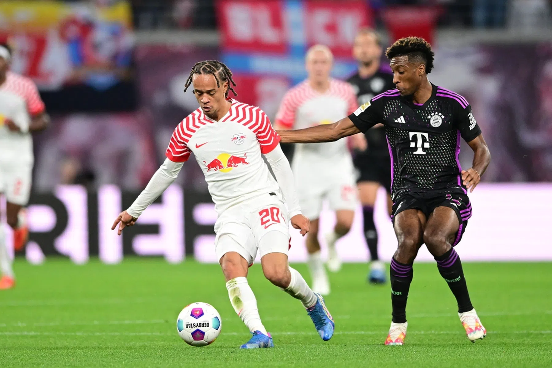 Simons zit Bayern in spektakelstuk weer dwars met Leipzig
