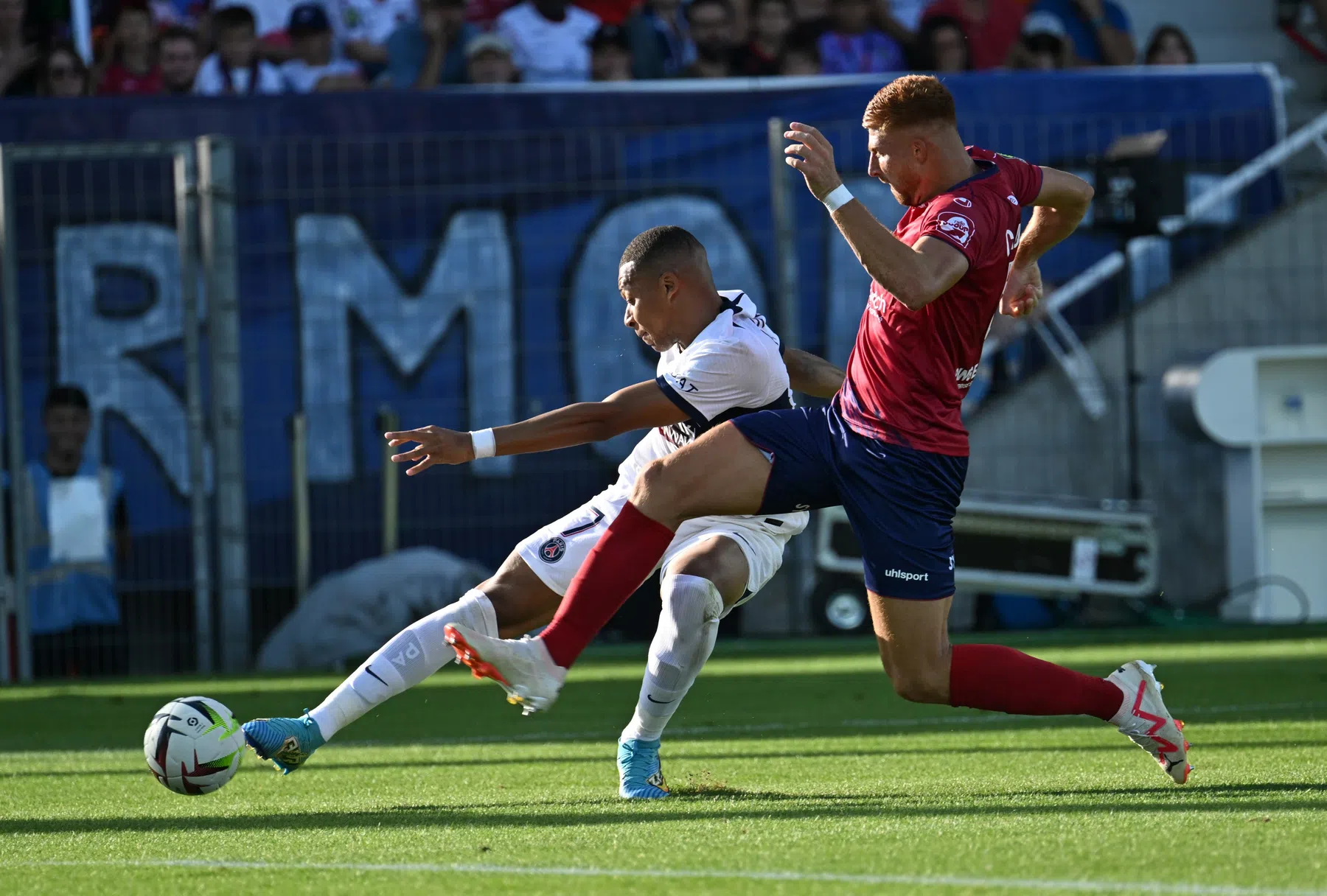 Heldhaftige hekkensluiter zorgt voor dure misstap Paris Saint-Germain