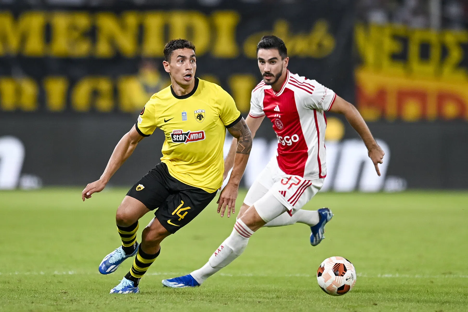 Ajax op Rapport: centrale verdedigers incasseren onvoldoende