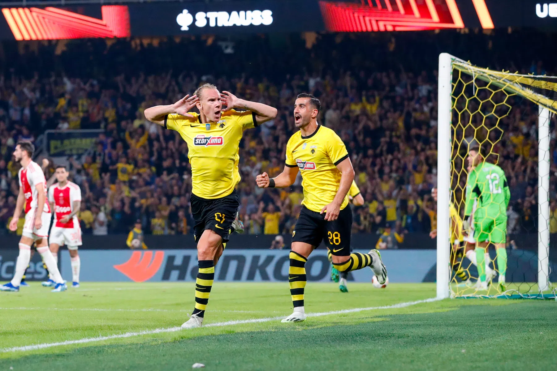 Ajax is door knipoog-Kroaat nog altijd zegeloos in Europa League