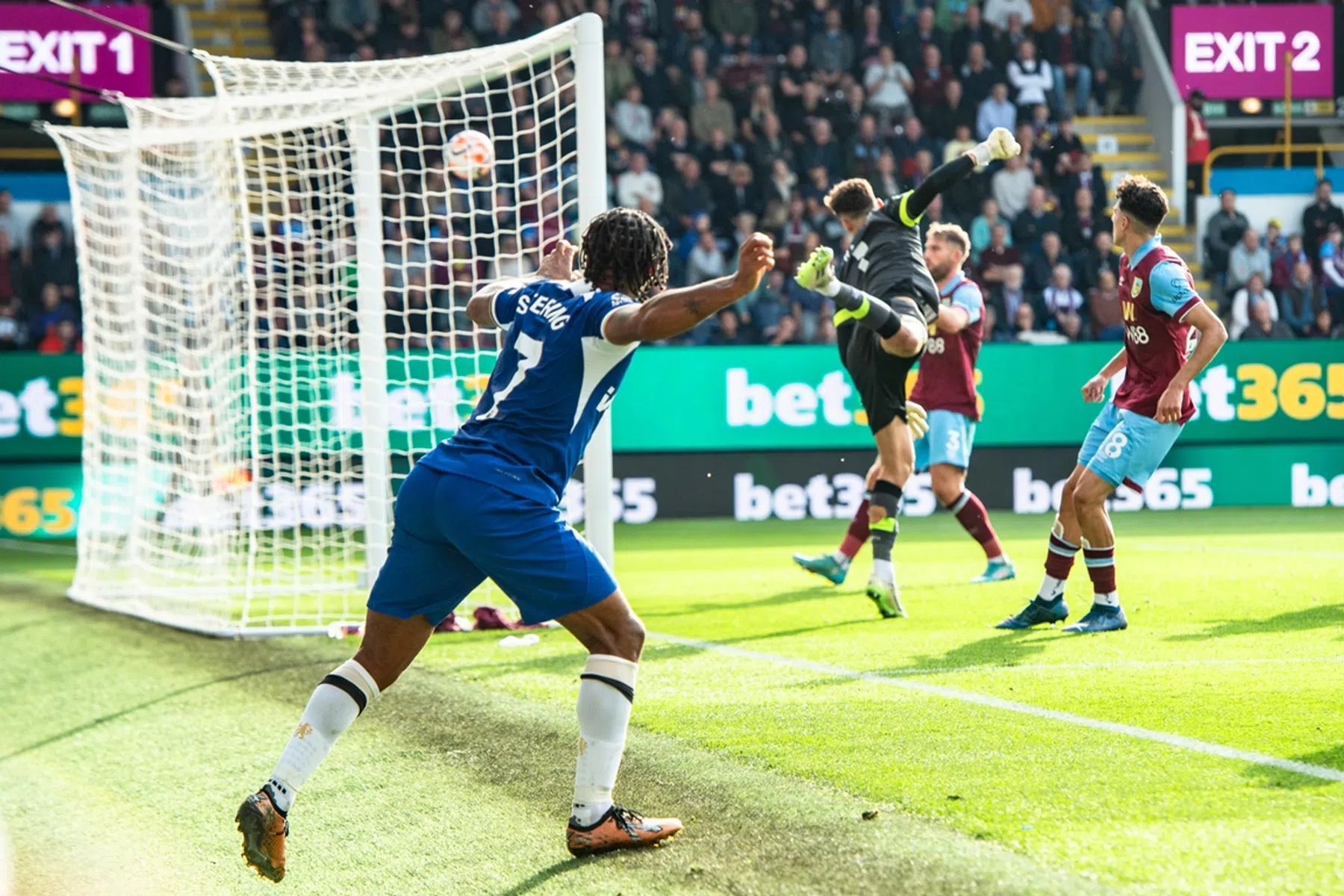 Chelsea toont veerkracht, Everton overtuigt tegen Bournemouth