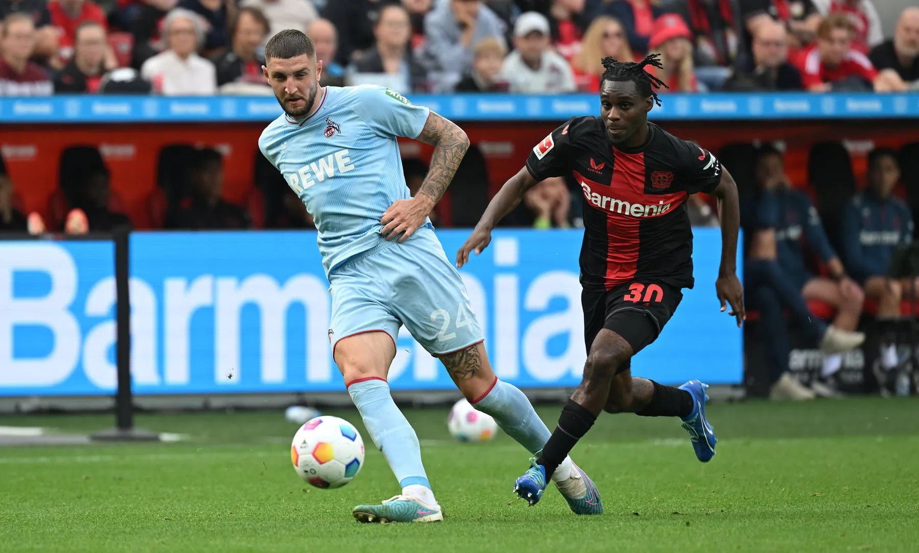Trefzekere Frimpong dendert met Leverkusen door in de Bundesliga