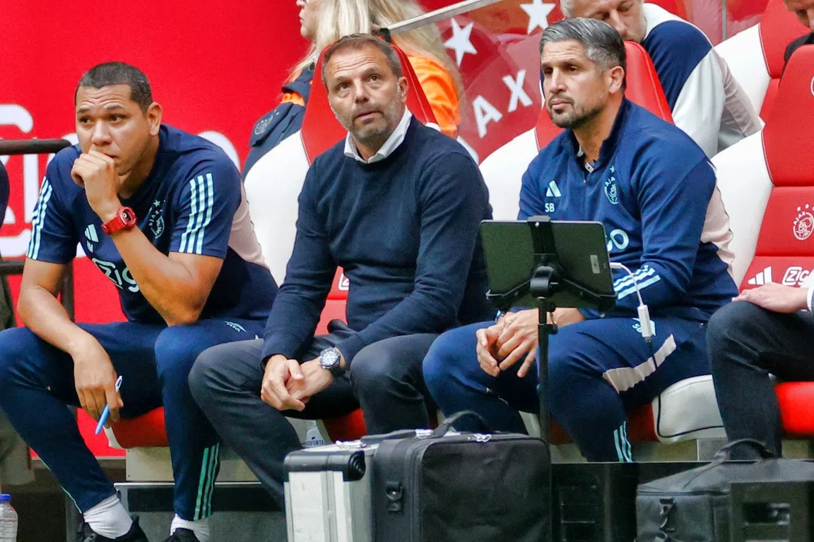 'Zou wel eens willen horen wat er écht aan de hand is bij Ajax'