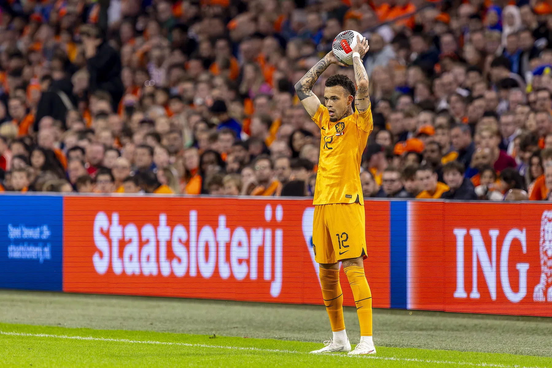 Verbruggen en Hartman zorgen voor mijlpaal bij debutantenbal Oranje