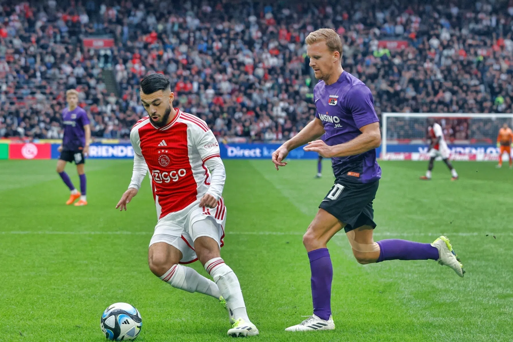 Uitblinken in België en Frankrijk, nu op de bank bij Ajax: dit is het verhaal over Georges Mikautadze