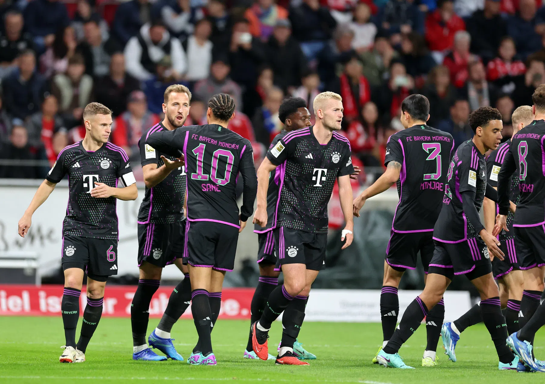 Bayern geeft dapper Mainz les in effectiviteit bij terugkeer De Ligt