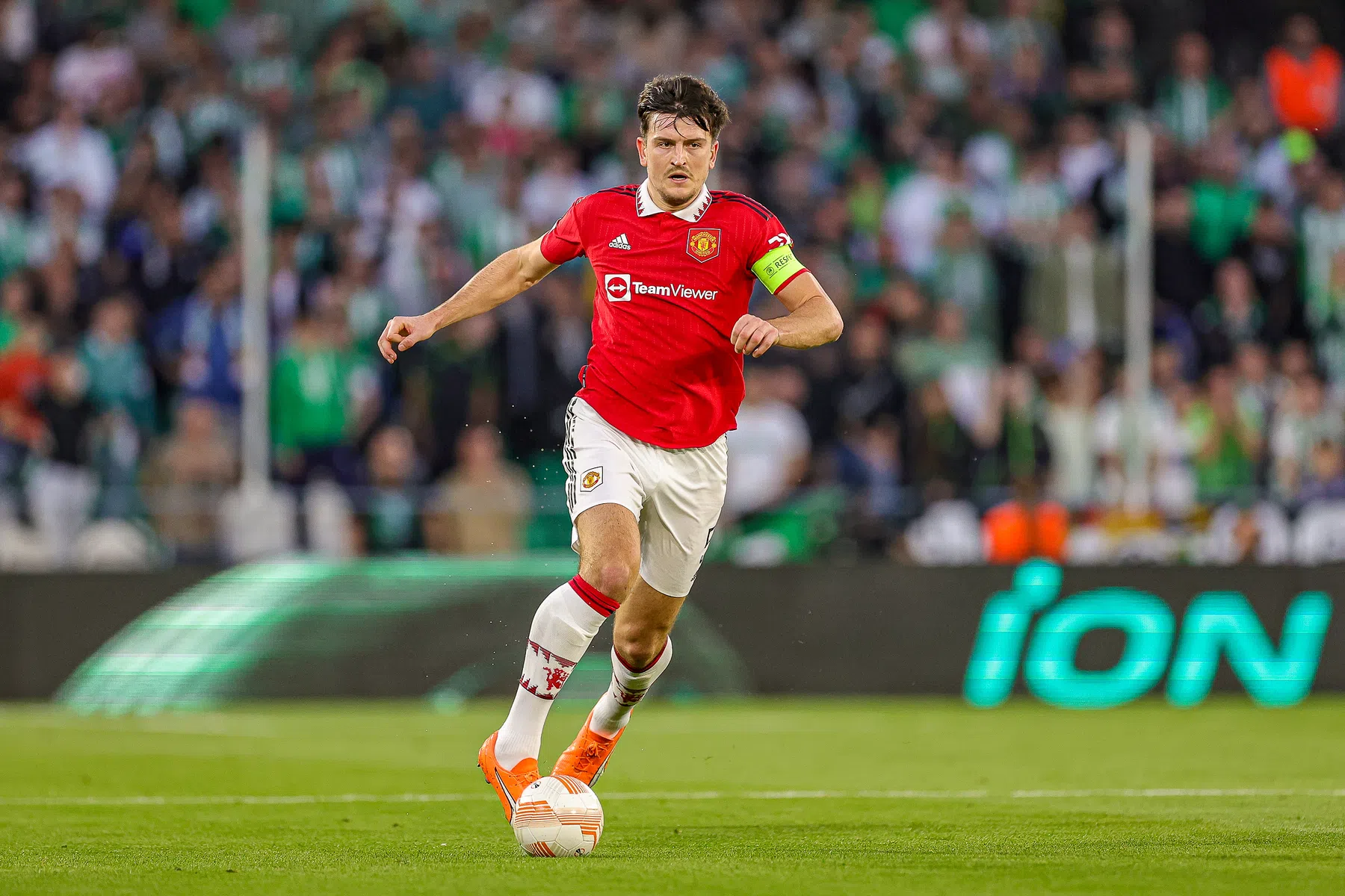 Maguire krijgt na zware periode fraai eerbetoon op bekend terrein