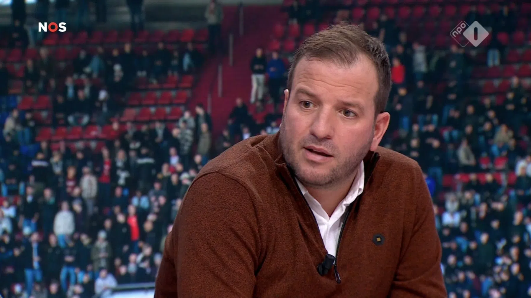 Van der Vaart predikt realisme: 'Ajax moet gaan spelen als Excelsior'