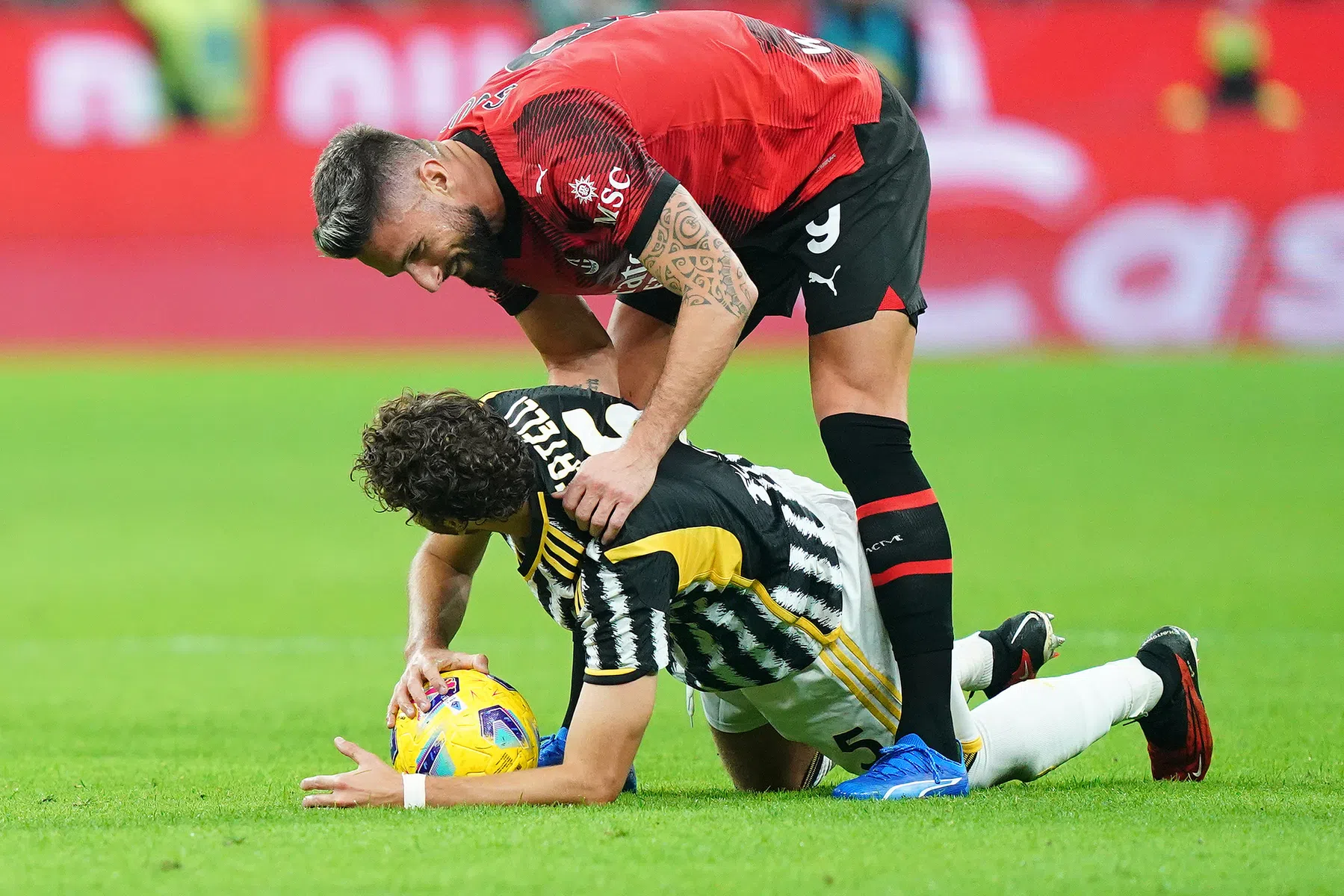 Oude bekende zit Milan dwars: Juve mengt zich in strijd om Scudetto