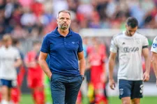 Thumbnail for article: De Van Gaal-koers moet Ajax lostrekken van hapsnapbeleid