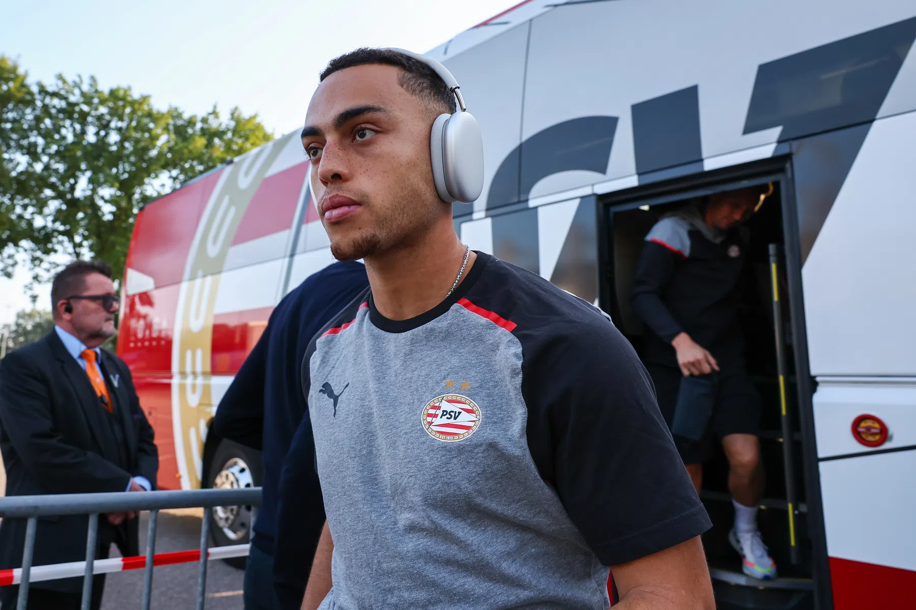 PSV op twee plekken gewijzigd tegen RC Lens