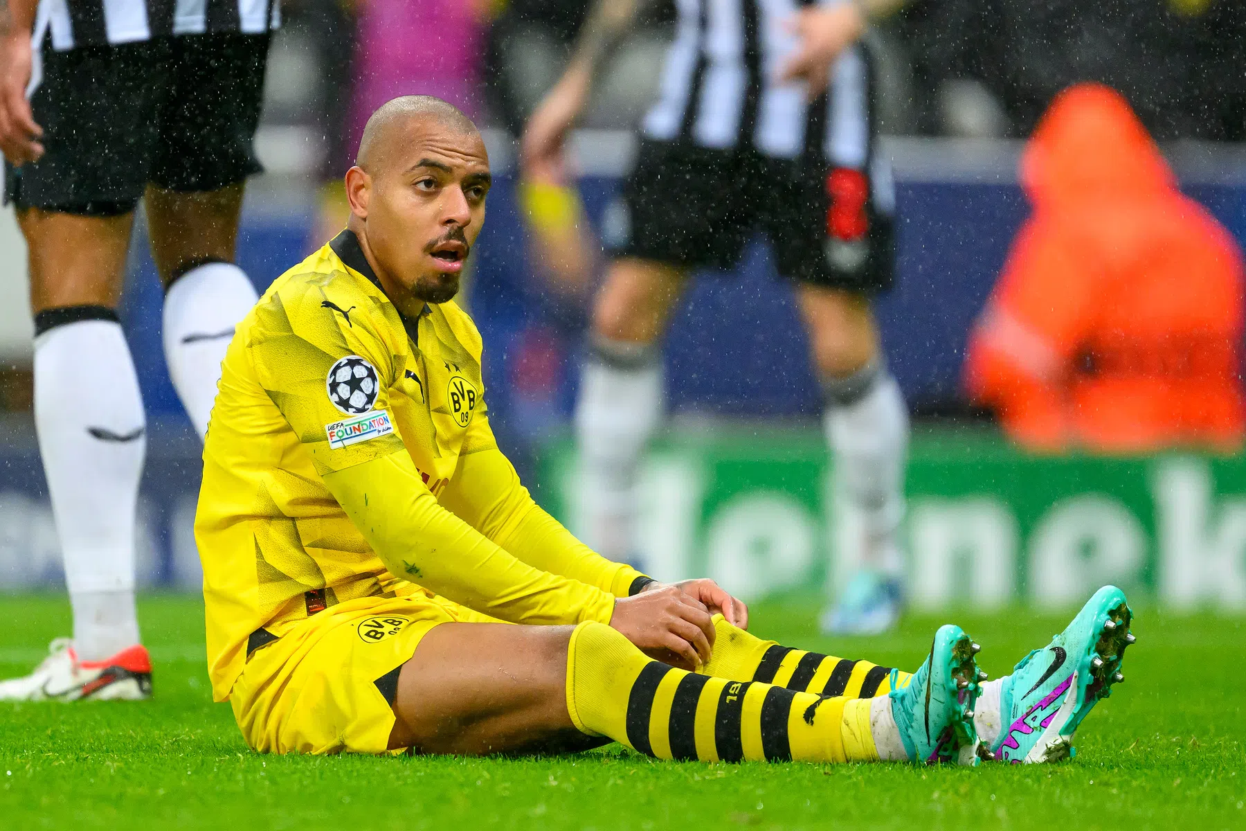 Verbazing over prijs voor Malen: 'Ik zal eens contact opnemen met de UEFA'