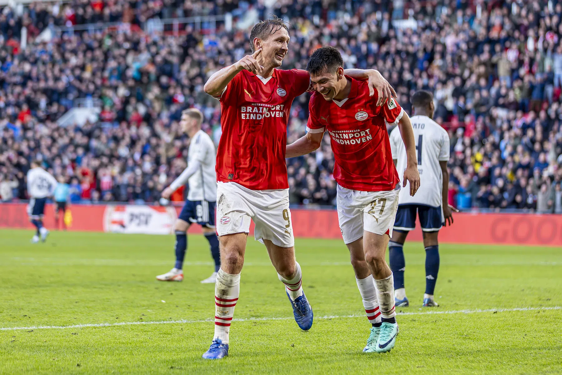 Liefst zeven clubs vertegenwoordigd in Elftal van de Week